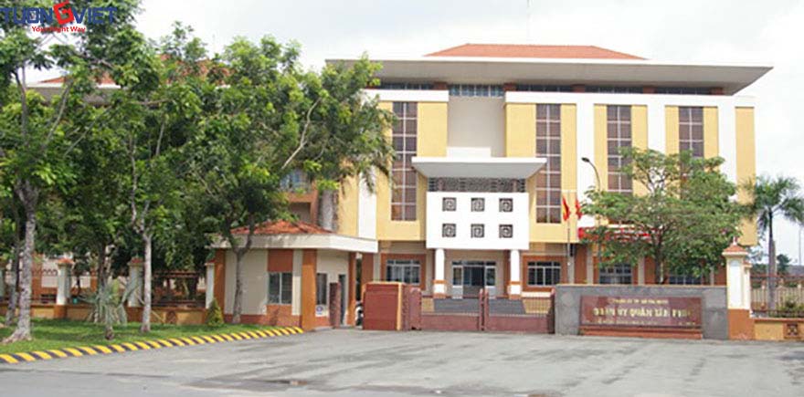 Ủy ban nhân dân Quận Tân Phú